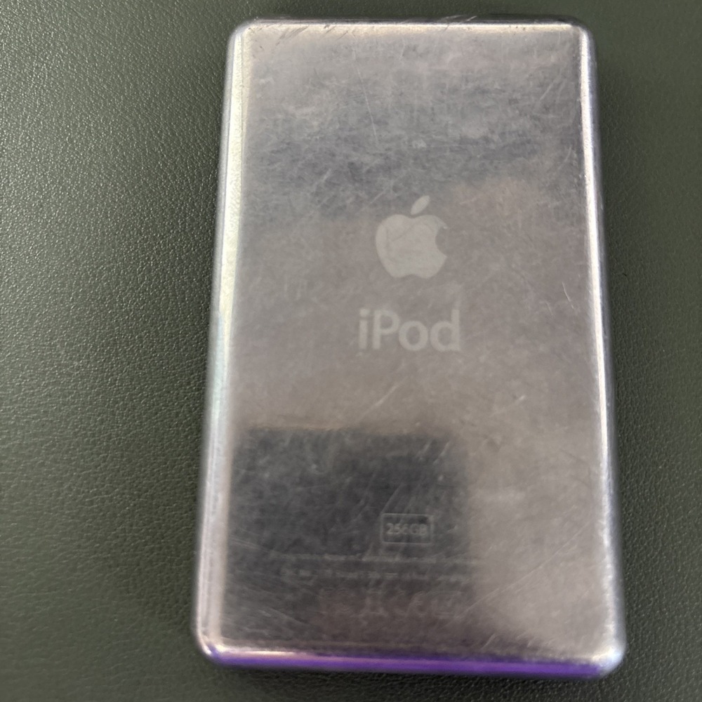 Apple iPod Video 5th Gen U2 Special Edition 256GB SSD Modded Black Red - Picture 7 of 9